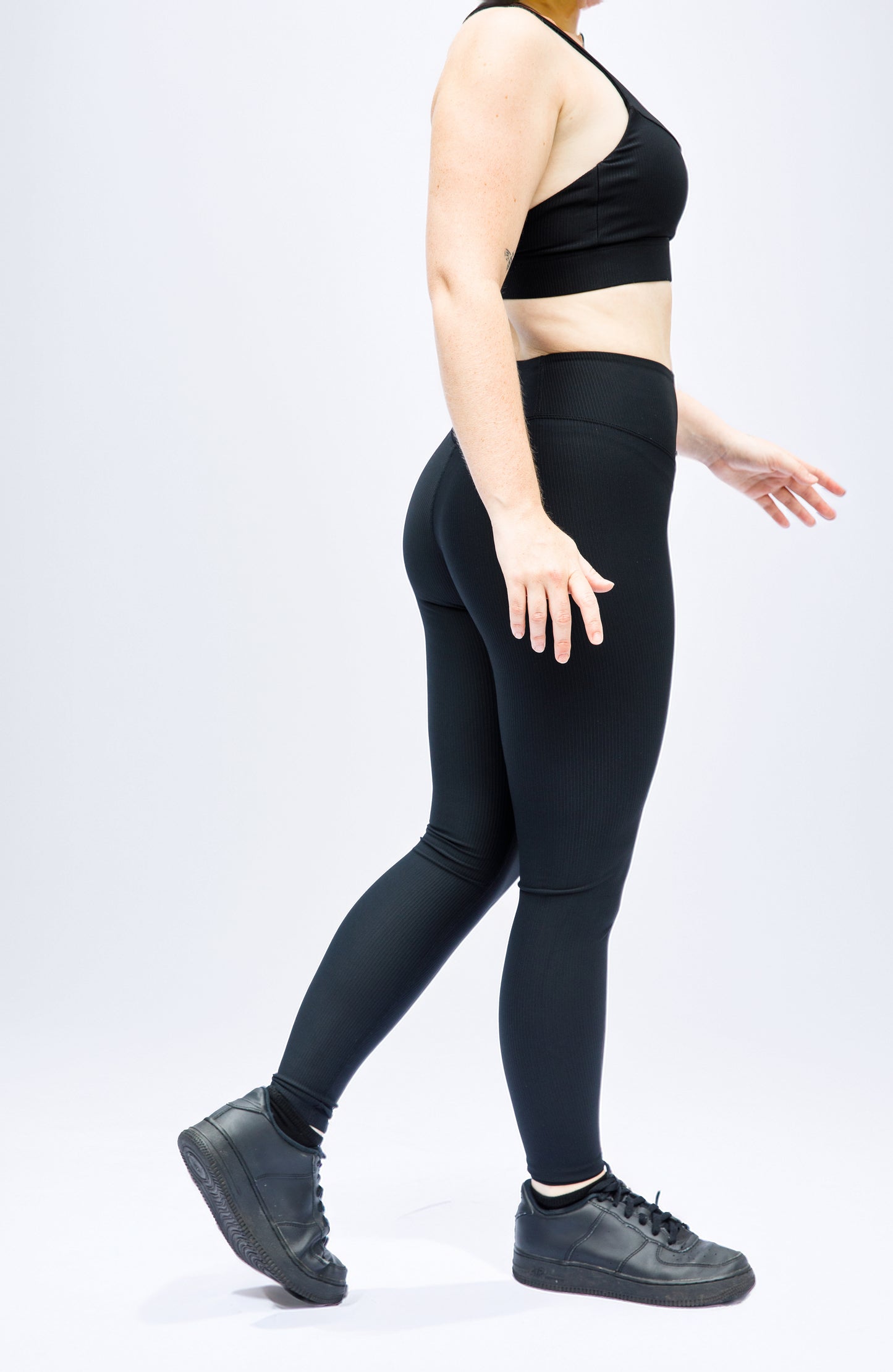 Textured Sculpt Seamless Leggings & Strappy Crop Bra Set