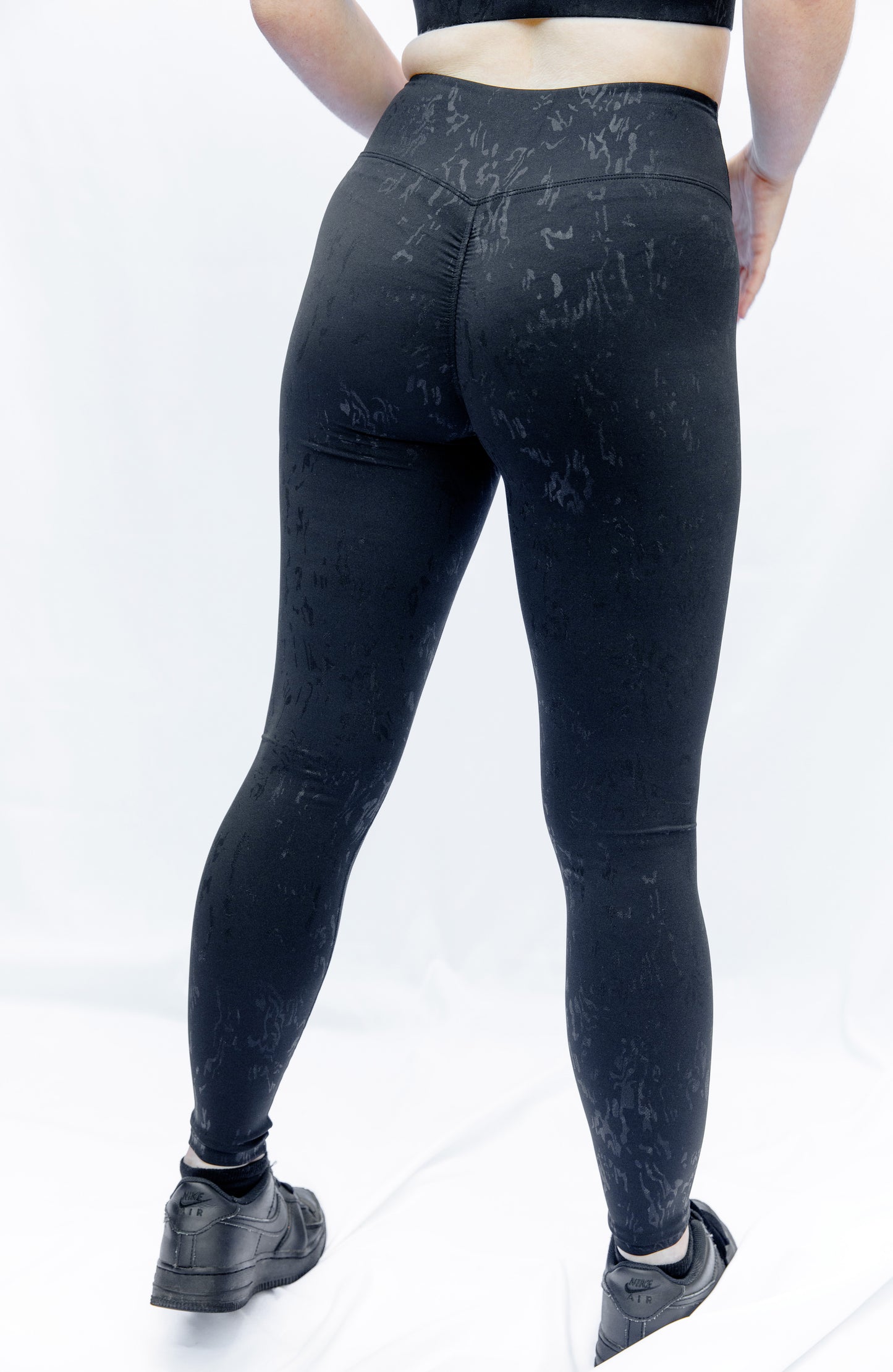 Women's A4Y Sport Chic Black Set | Leggings and Top