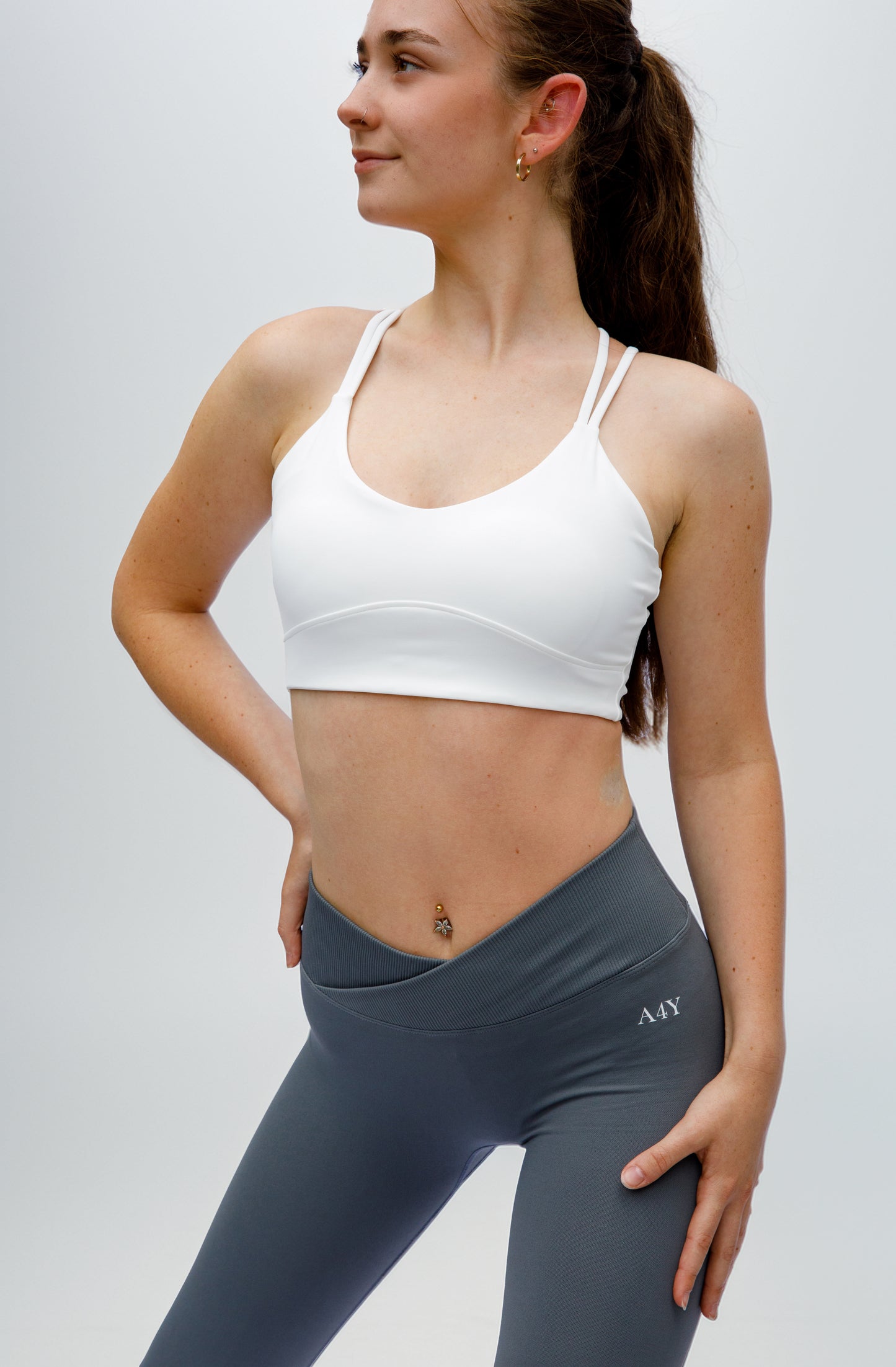 Graphite Seamless Scrunch Leggings – Sculpted Comfort with a Sleek Twist