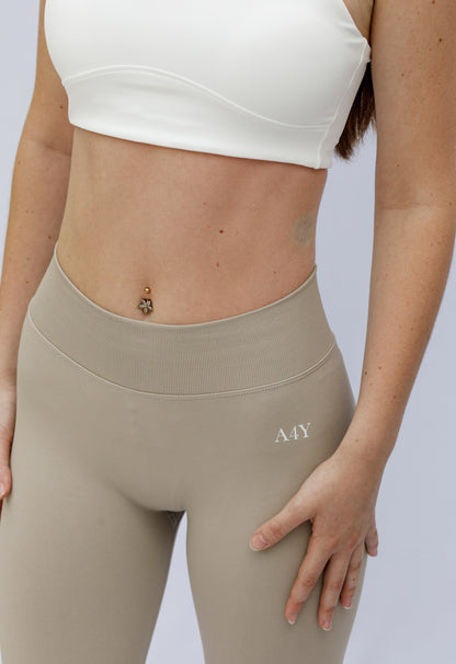 Beige Seamless Sculpting Leggings
