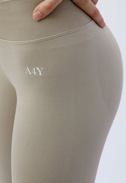 Beige Seamless Sculpting Leggings