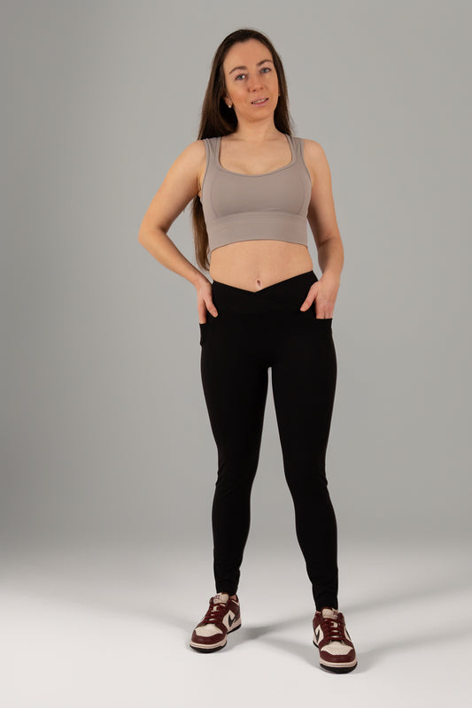 Black V-Waist Sculpting Leggings with Pockets