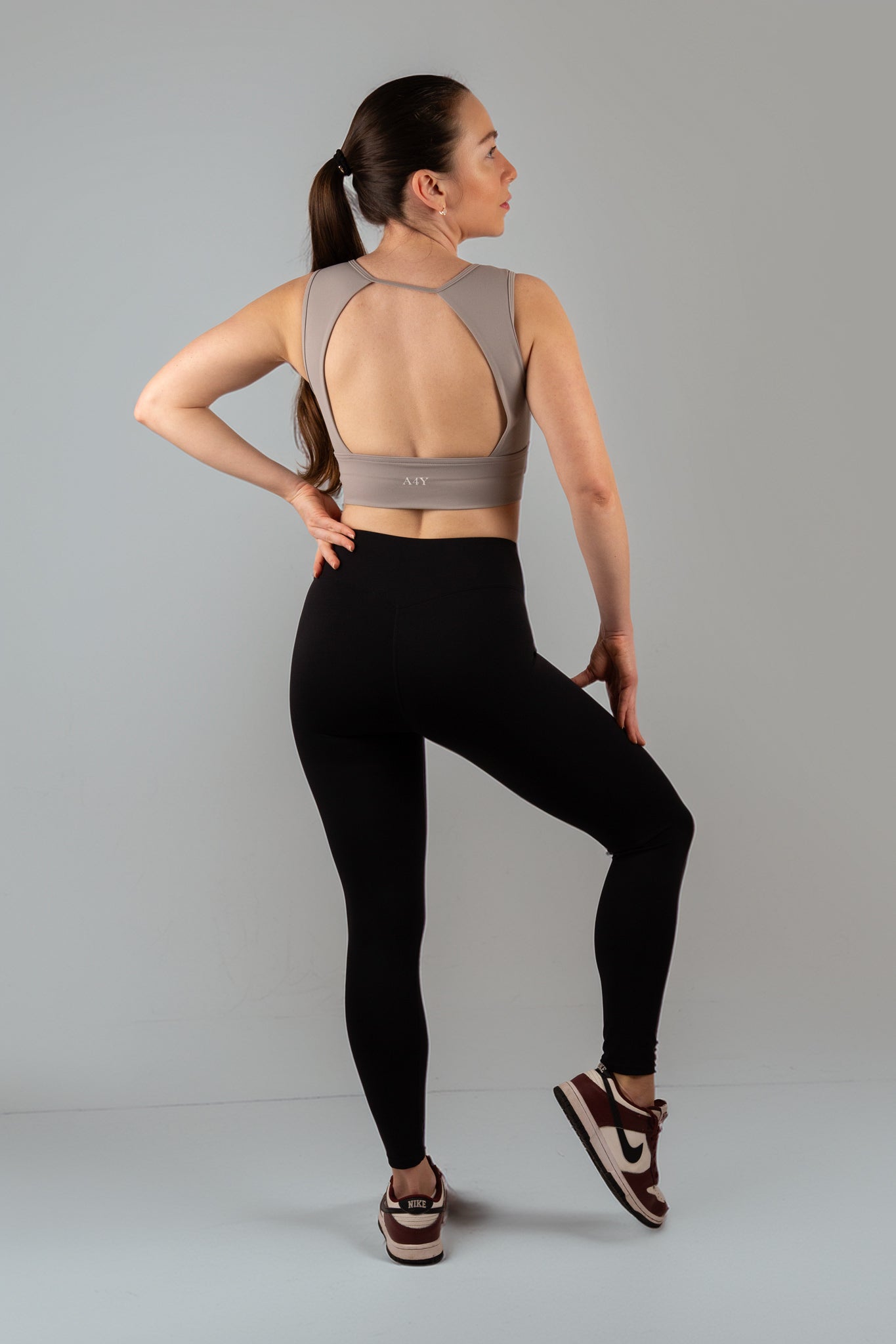 Black Seamless Sculpting Leggings